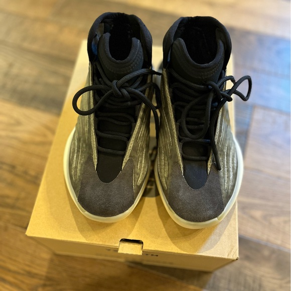 Adidas Yeezy QNTM Barium men’s size 7.5 - Picture 5 of 6